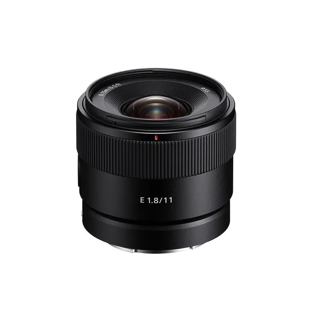 sony-sel11f18-11mm-f1-8-aps-c-ultra-weitwinkel-festbrennweiten-objektiv-e-mount- image 1