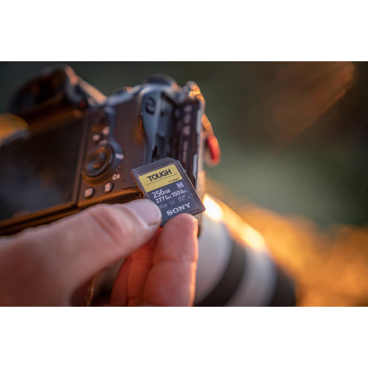 sony-sf-m128t-tough-128gb-sdxc-speicherkarte-uhs-ii-v60-277-mb-s-lesen-150-mb-s- image 4