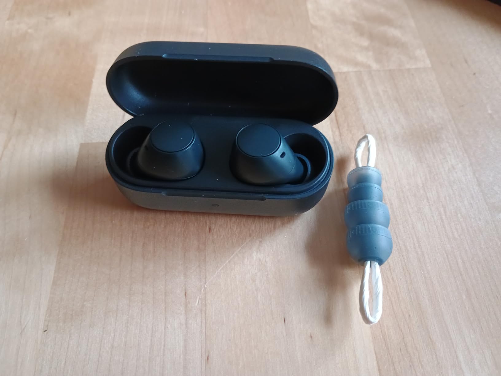 Die Federn im Ohr