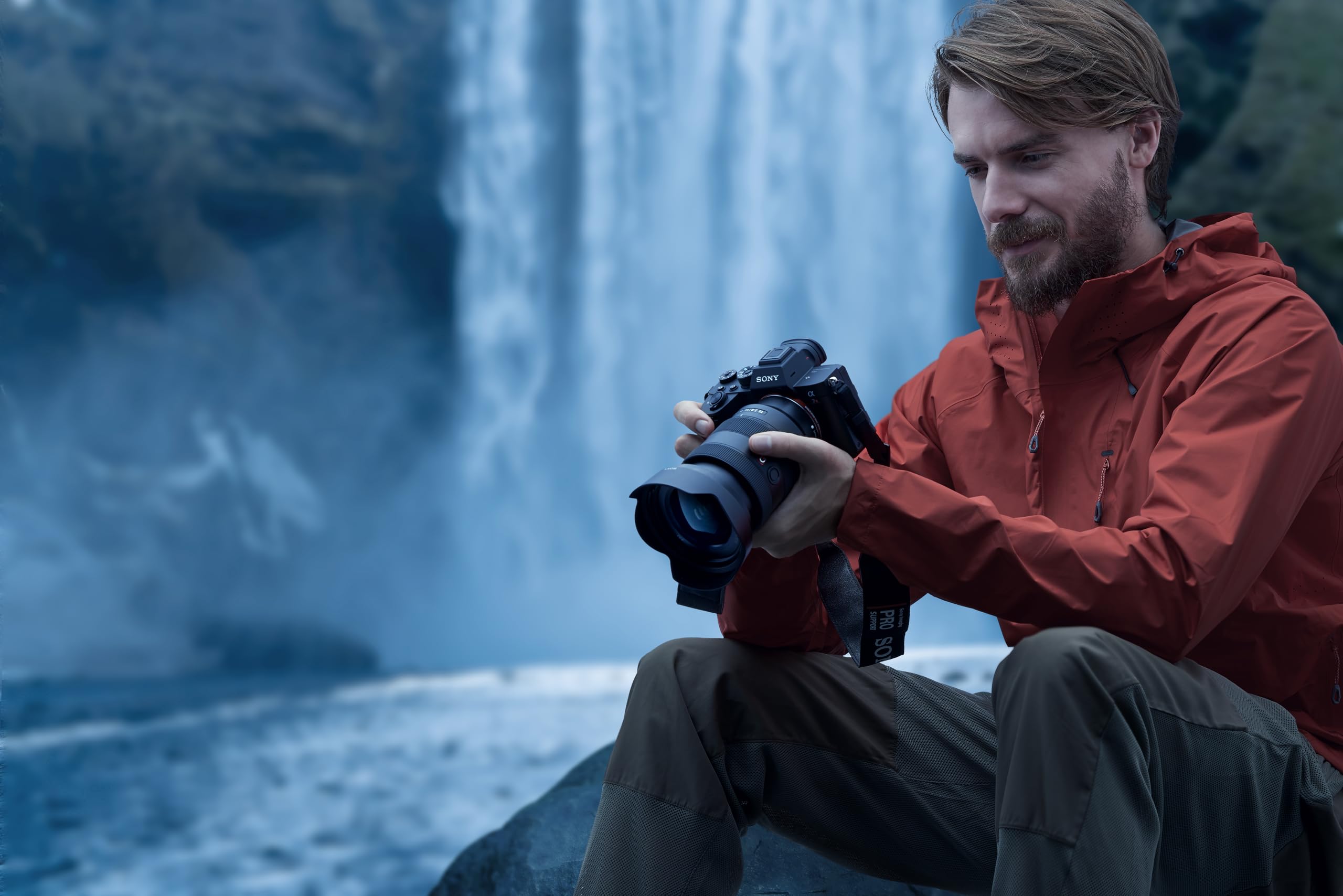sony-alpha-7r-iv-ilce-7rm4-vollformat-systemkamera-geh-use-61-mp-4k-video-10-fps image 5