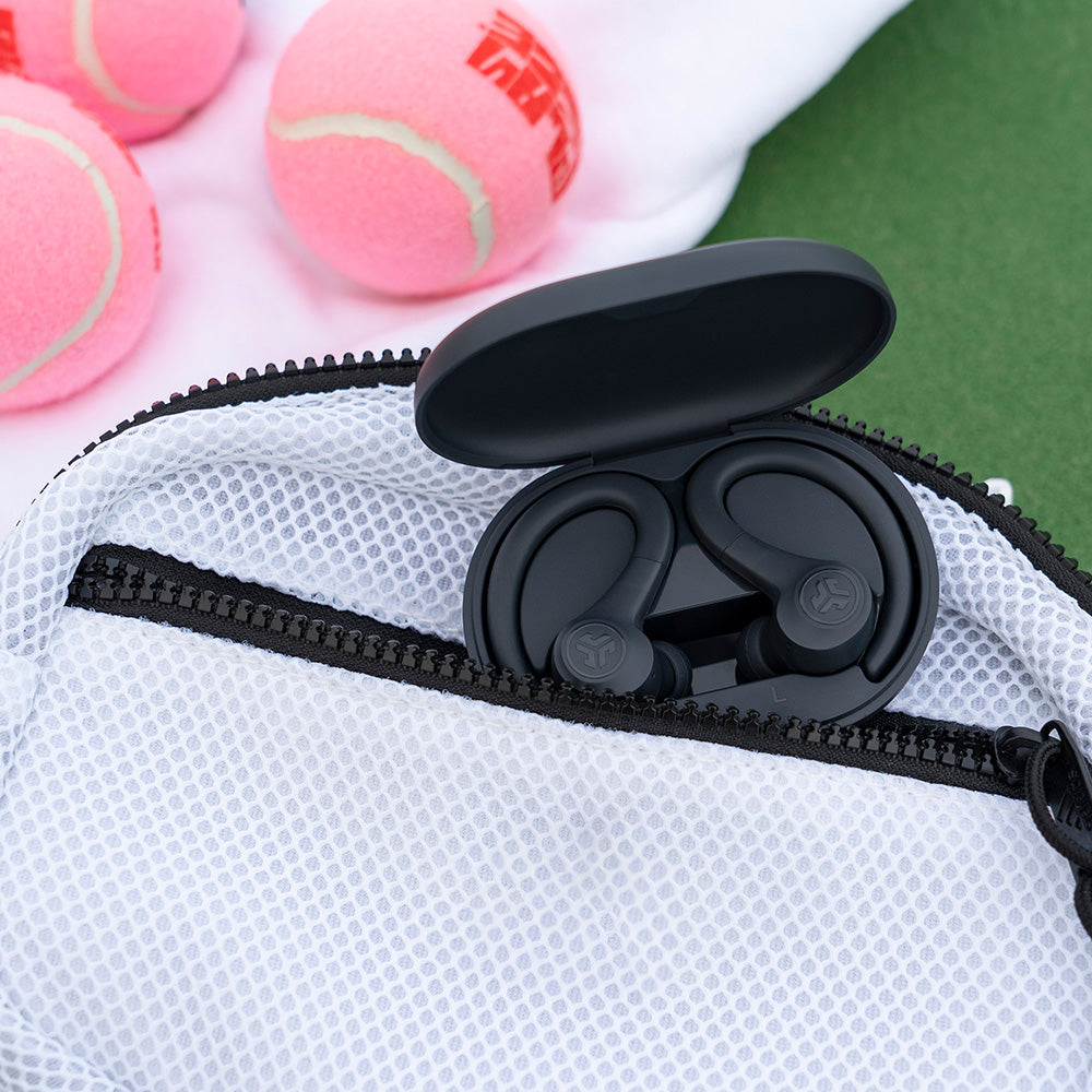 jlab-go-sport-true-wireless-sport-ohrh-rer-graphite-ohrb-gel-fit-ip55-eq3-sound- image 4