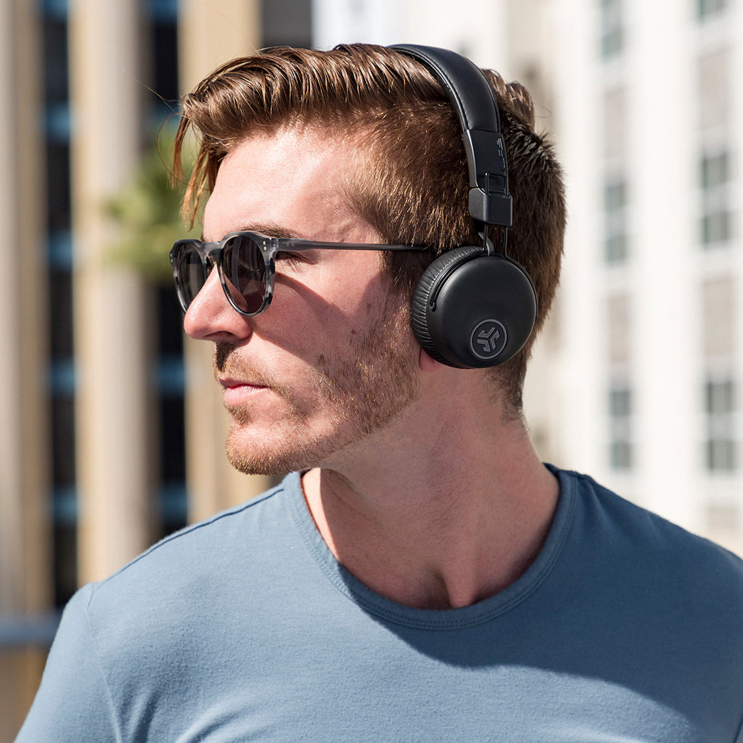 jlab-studio-anc-wireless-on-ear-kopfh-rer-schwarz-bluetooth-mit-34-std-akku-akti image 7