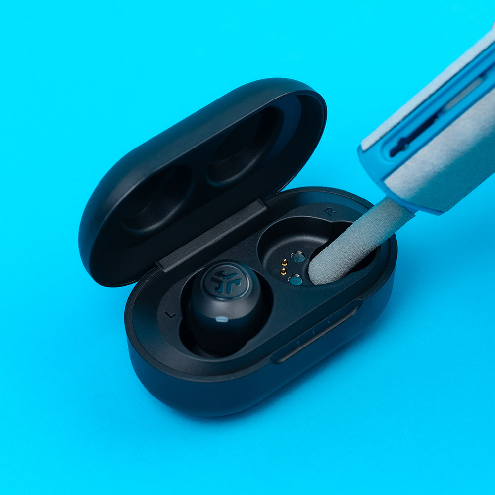 jlab-cleaning-kit-grau-multifunktionales-reinigungsset-f-r-earbuds-kopfh-rer-und image 7
