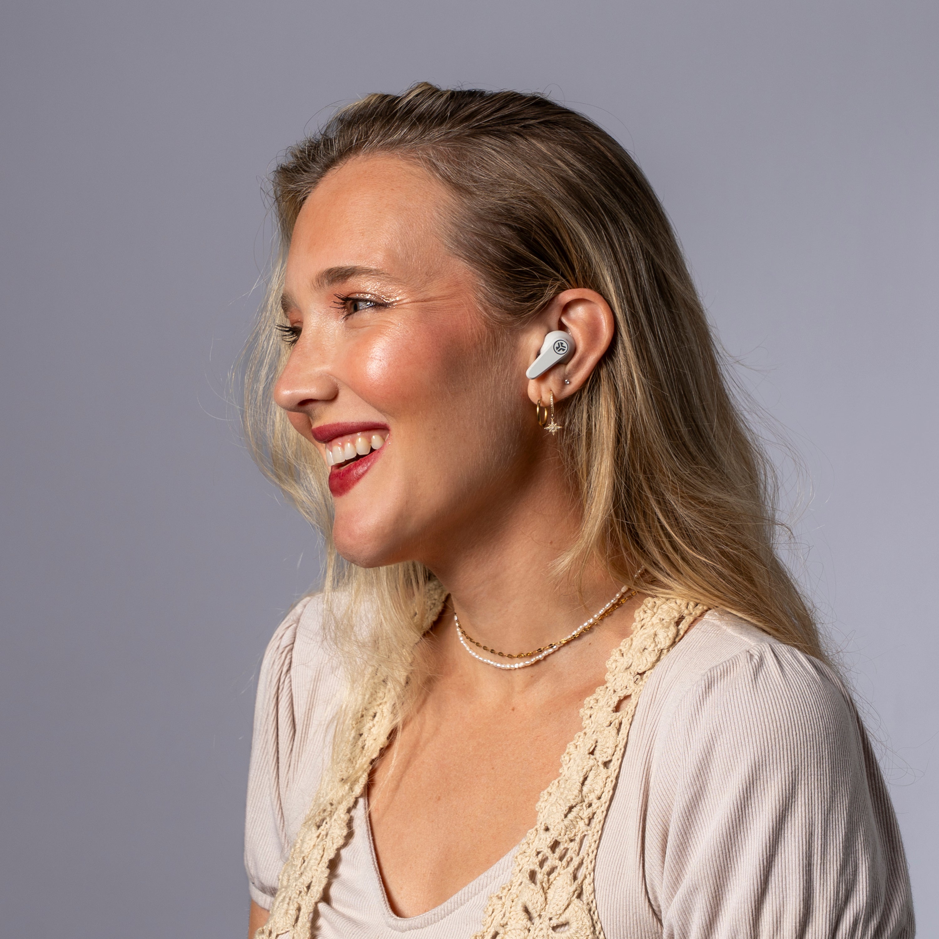 jlab-go-pods-anc-true-wireless-in-ear-kopfh-rer-cloud-mit-hybrid-anc-und-stiel-d image 2