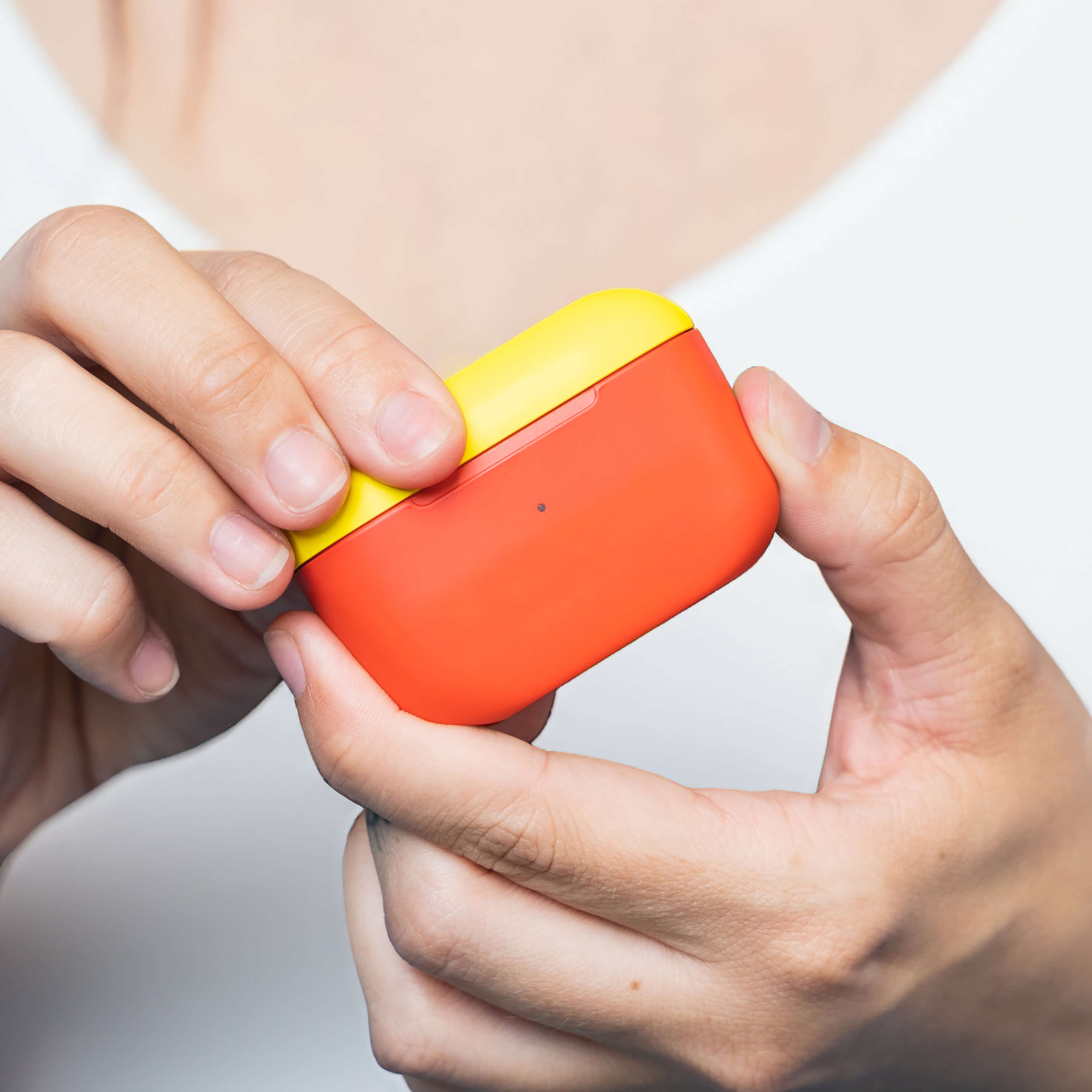 jlab-go-pop-true-wireless-earbuds-confetti-bluetooth-5-google-fast-pair-ipx4 image 4