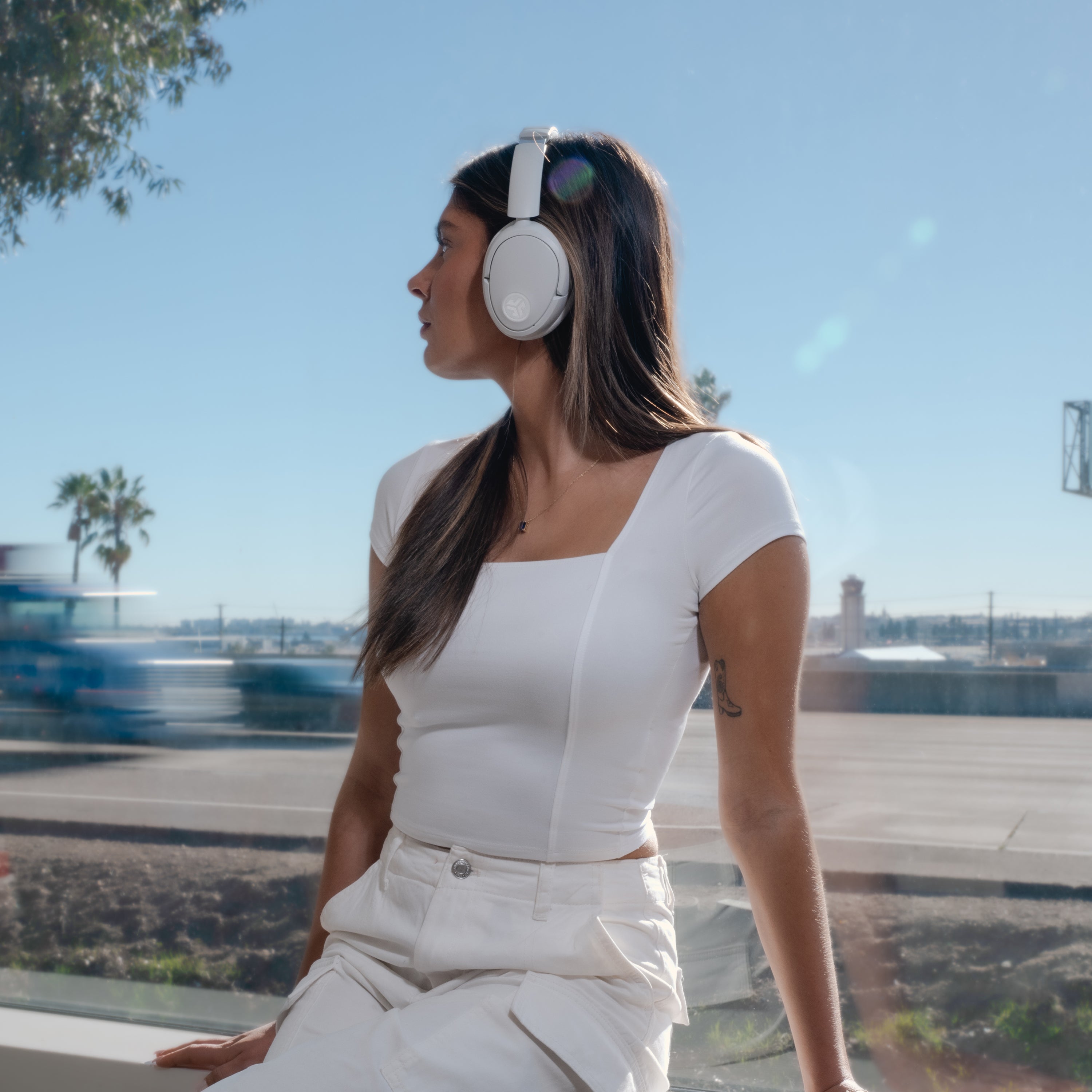 jlab-jbuds-lux-anc-over-ear-kopfh-rer-cloud-hybrid-anc-bis-35-db-spatial-audio-7 image 2