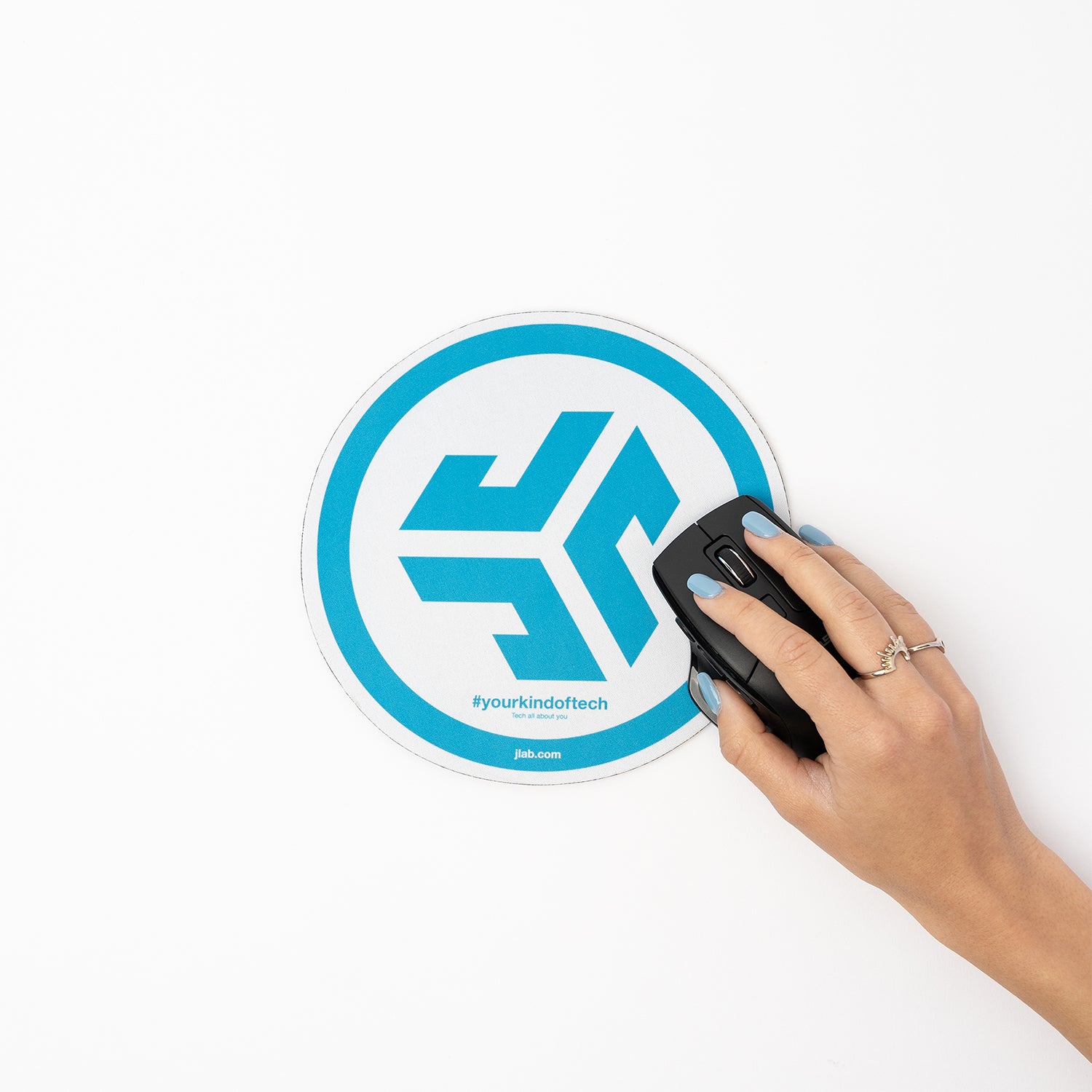 jlab-logo-mousepad-mit-glatter-pr-zisions-oberfl-che-f-r-gaming-und-b-ro image 3